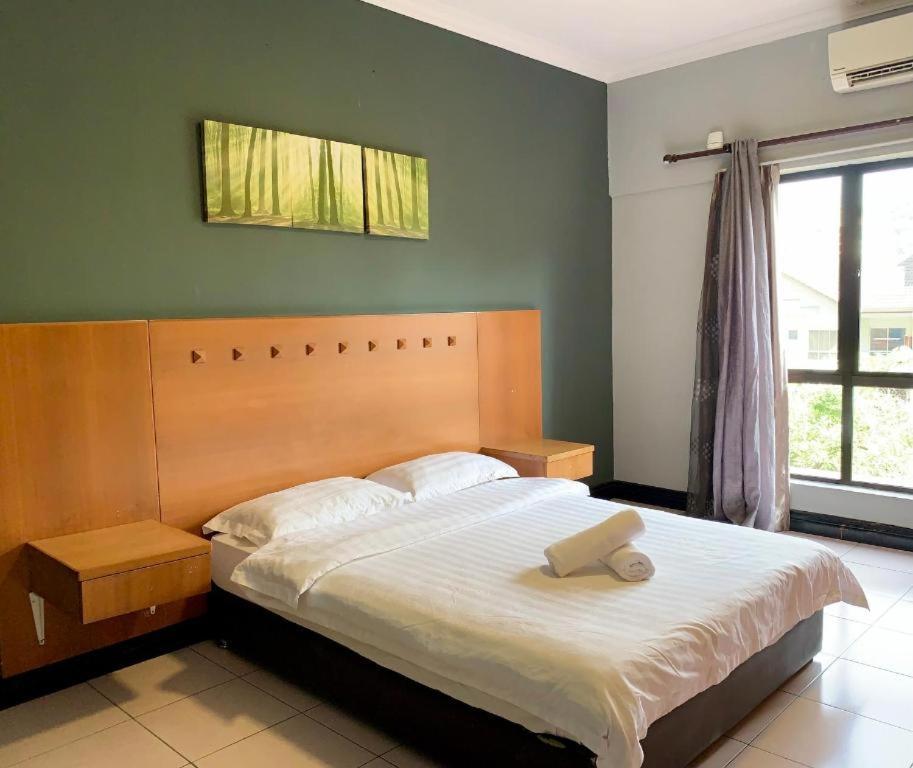 Marina Court Vacation Home 3 Bedrooms - קוטה קינבלו מראה חיצוני תמונה