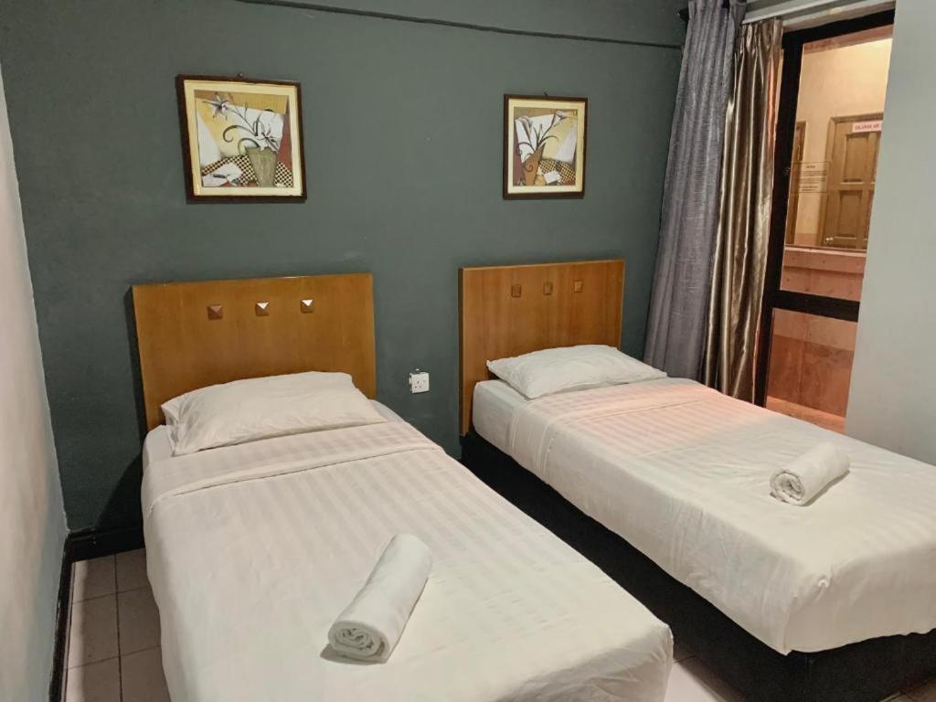 Marina Court Vacation Home 3 Bedrooms - קוטה קינבלו מראה חיצוני תמונה