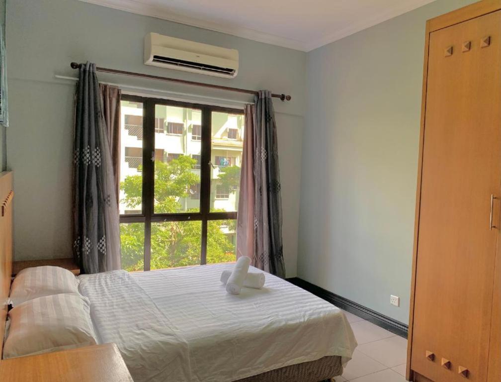 Marina Court Vacation Home 3 Bedrooms - קוטה קינבלו מראה חיצוני תמונה