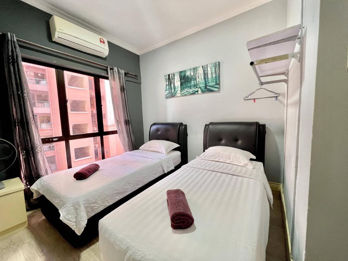 Marina Court Vacation Home 3 Bedrooms - קוטה קינבלו מראה חיצוני תמונה