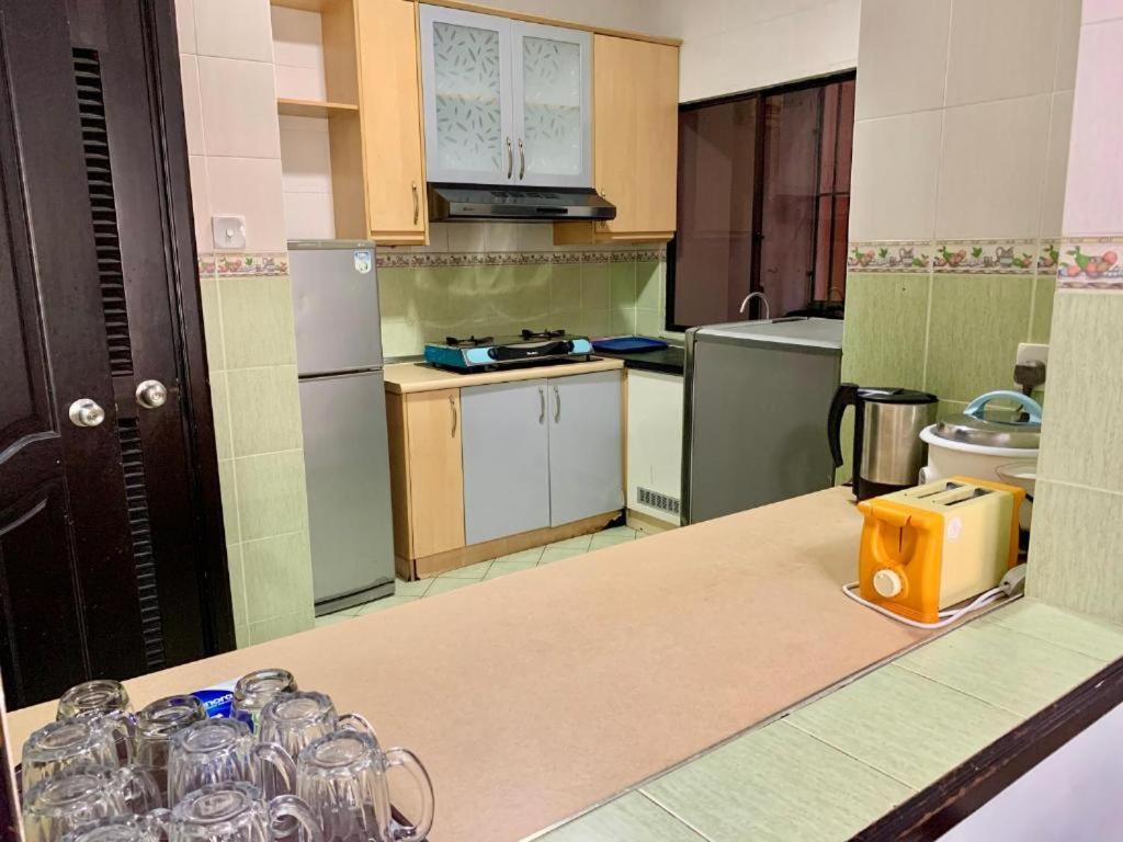 Marina Court Vacation Home 3 Bedrooms - קוטה קינבלו מראה חיצוני תמונה