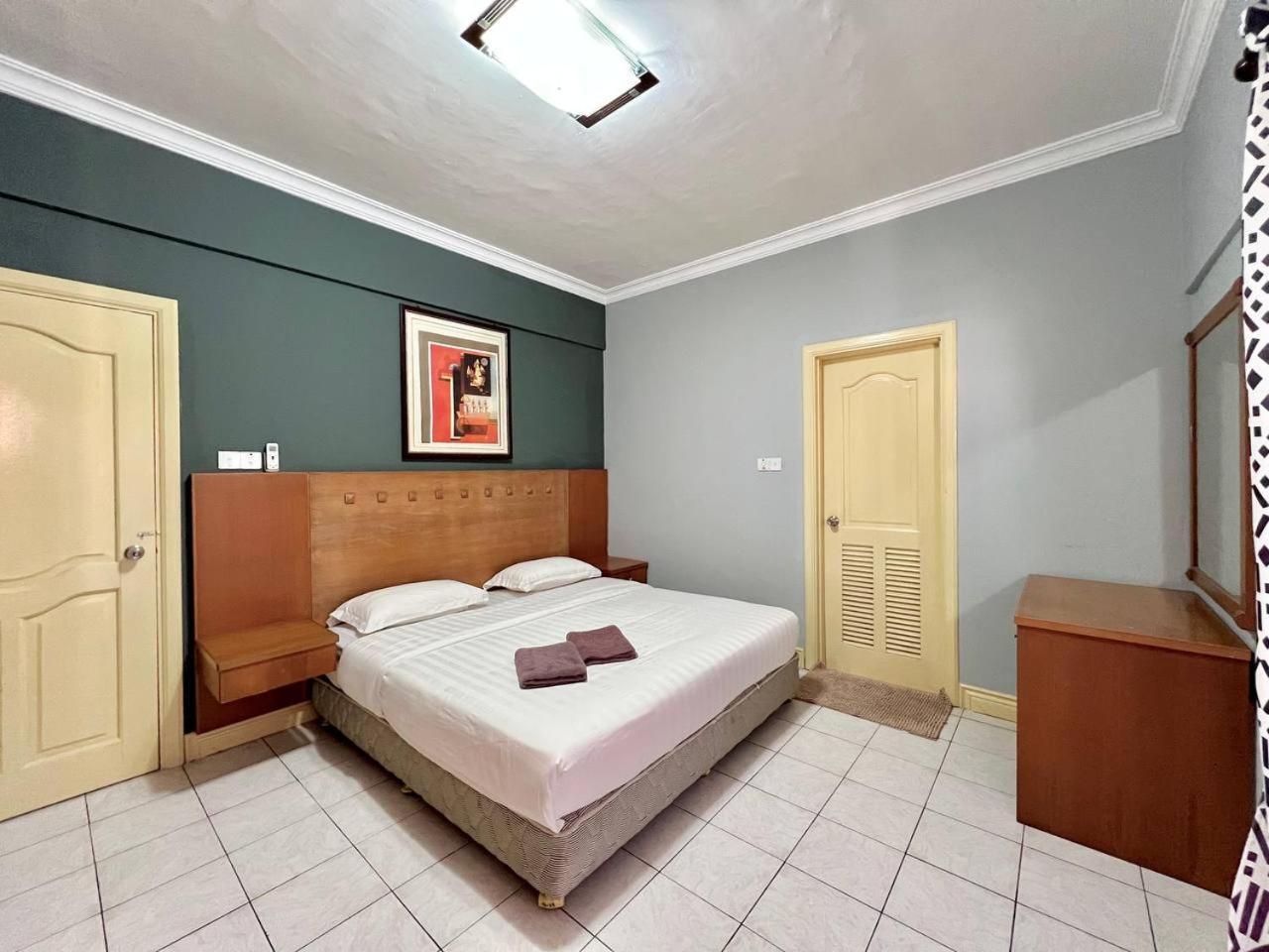 Marina Court Vacation Home 3 Bedrooms - קוטה קינבלו מראה חיצוני תמונה