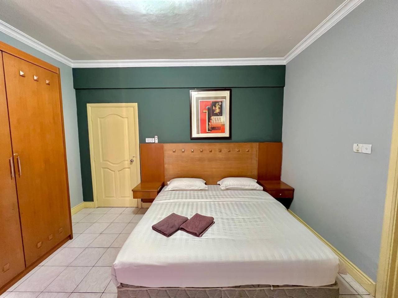 Marina Court Vacation Home 3 Bedrooms - קוטה קינבלו מראה חיצוני תמונה