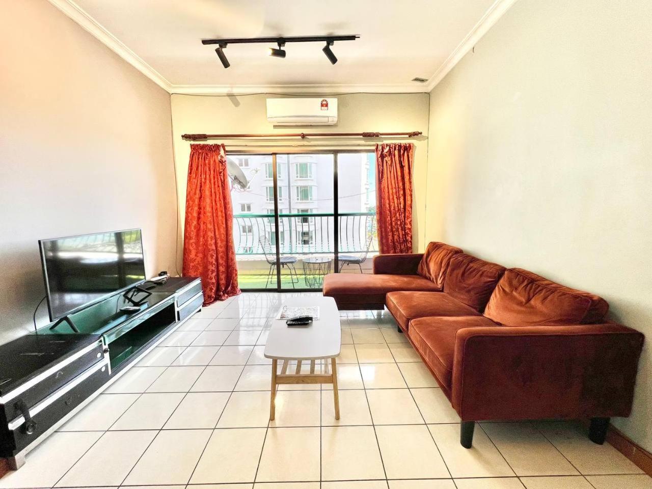 Marina Court Vacation Home 3 Bedrooms - קוטה קינבלו מראה חיצוני תמונה
