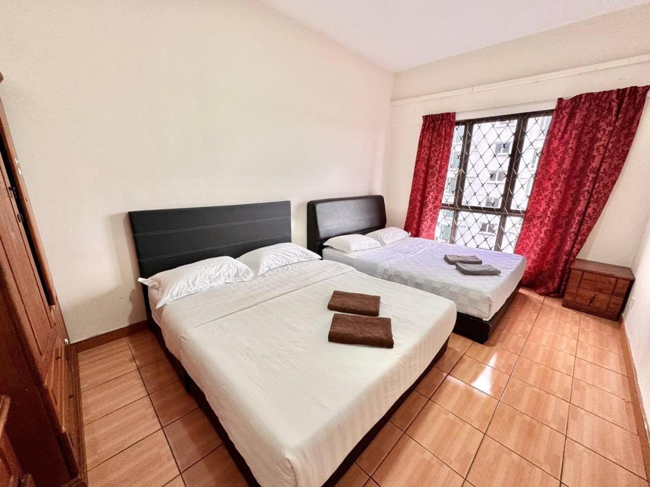Marina Court Vacation Home 3 Bedrooms - קוטה קינבלו מראה חיצוני תמונה