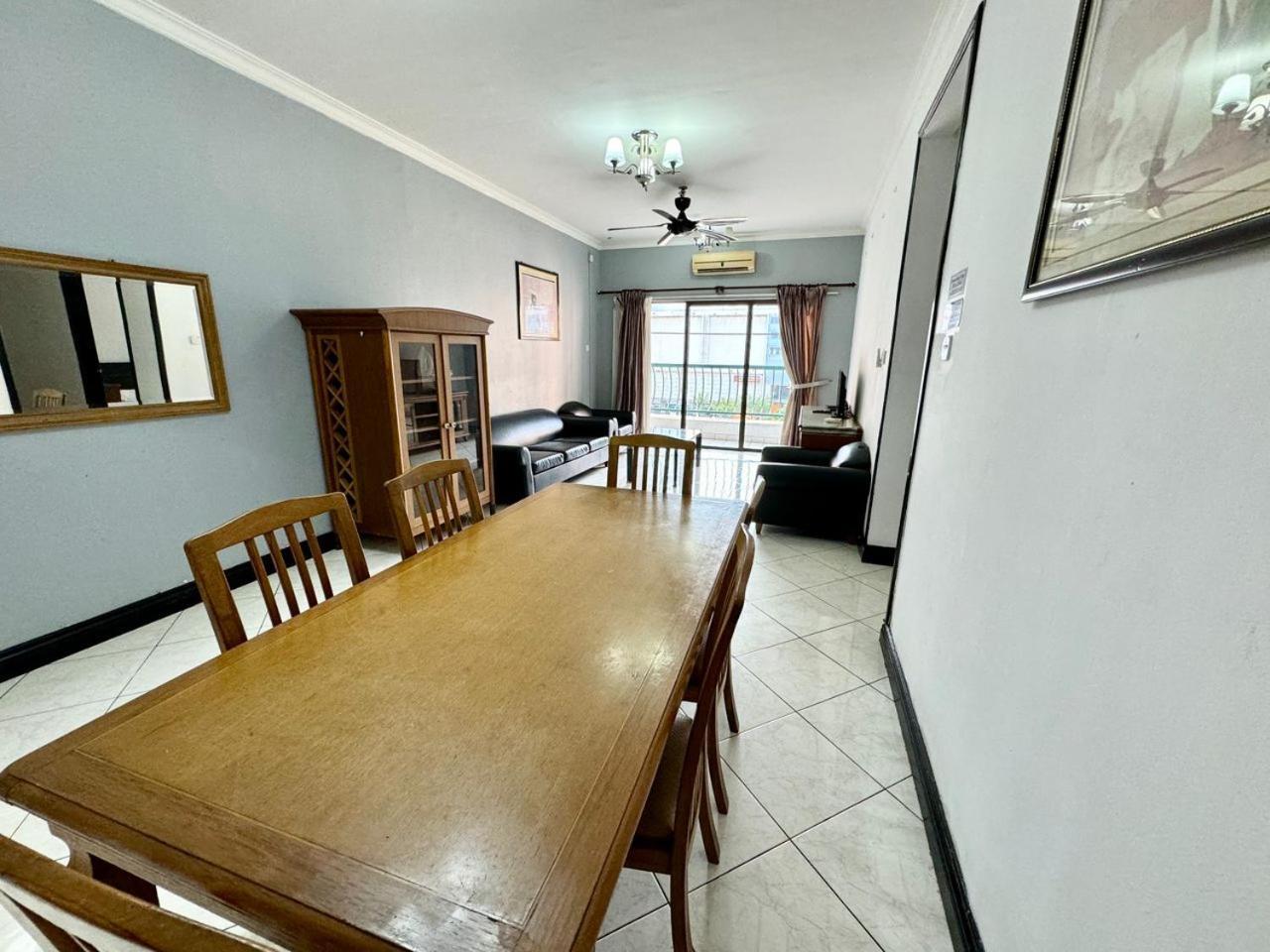 Marina Court Vacation Home 3 Bedrooms - קוטה קינבלו מראה חיצוני תמונה